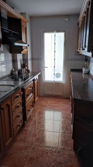 Image No.12-3 Bed Apartment for sale