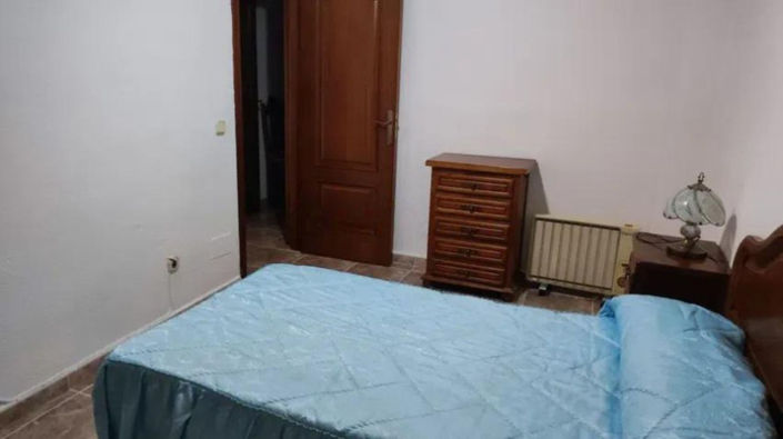 Image No.18-3 Bed Apartment for sale