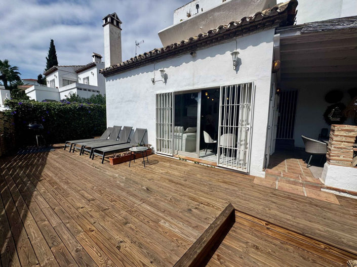 Image No.35-2 Bed Townhouse for sale