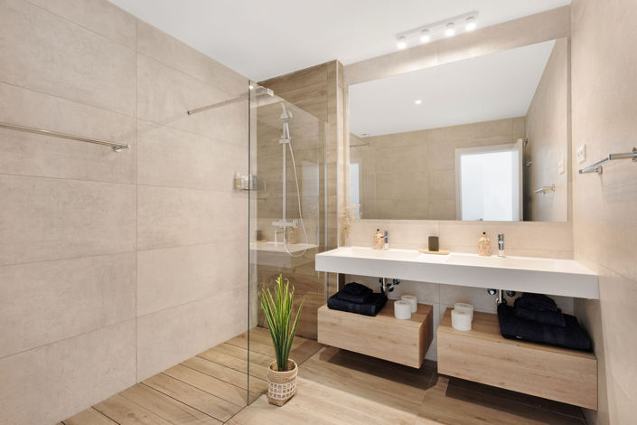 Image No.19-3 Bed Apartment for sale