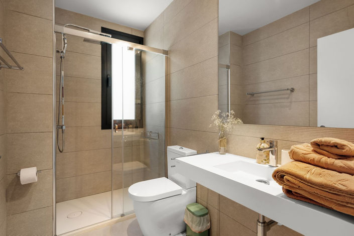 Image No.24-3 Bed Apartment for sale