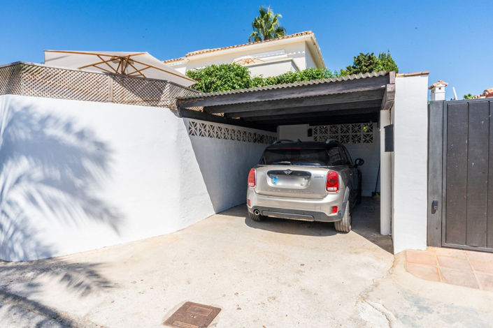 Image No.29-3 Bed Villa for sale