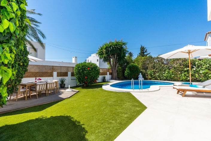 Image No.3-3 Bed Villa for sale