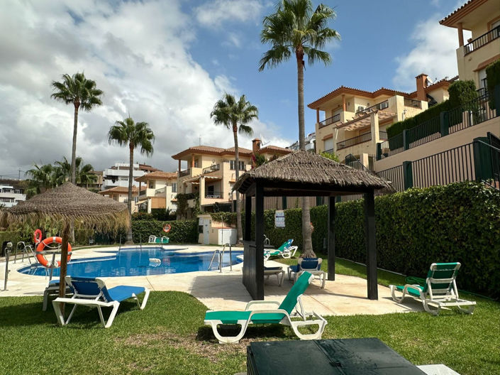 Image No.2-3 Bed Semi-Detached for sale