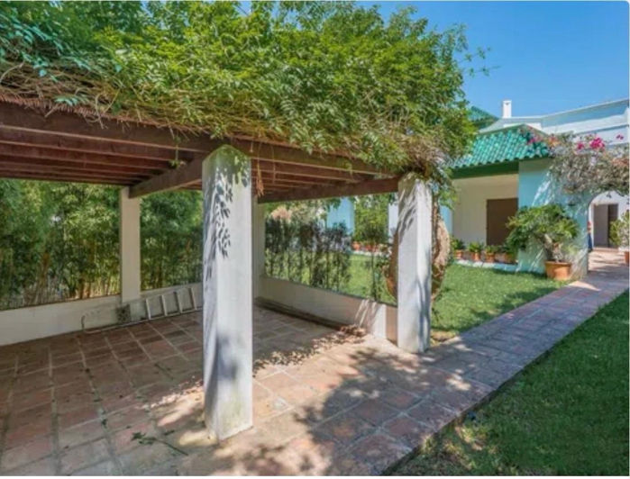 Image No.18-4 Bed Villa for sale