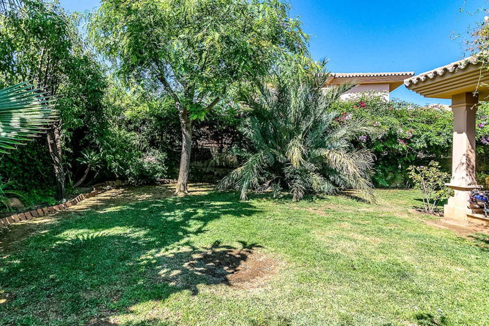 Image No.24-4 Bed Semi-Detached for sale