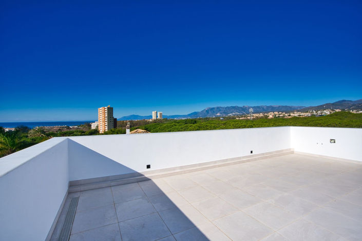 Image No.23-6 Bed Villa for sale