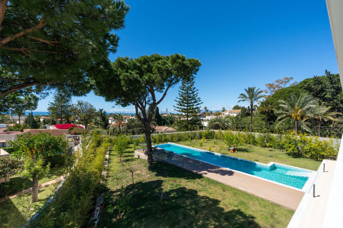 Image No.44-6 Bed Villa for sale