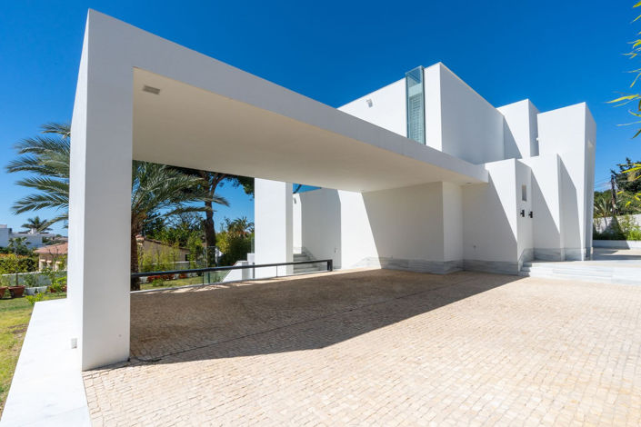 Image No.5-6 Bed Villa for sale