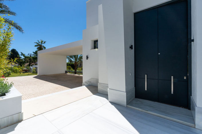 Image No.6-6 Bed Villa for sale