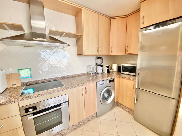 Image No.17-3 Bed Apartment for sale