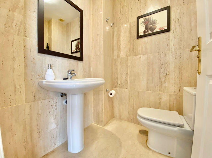 Image No.29-3 Bed Apartment for sale