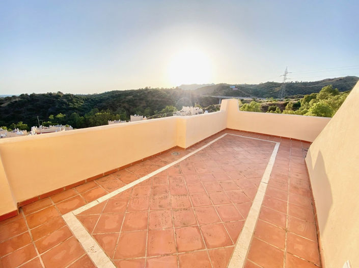 Image No.30-3 Bed Apartment for sale