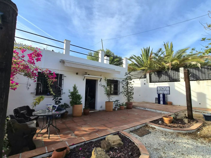 Image No.2-2 Bed Finca for sale