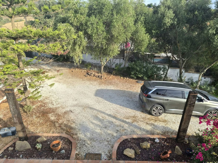 Image No.35-2 Bed Finca for sale