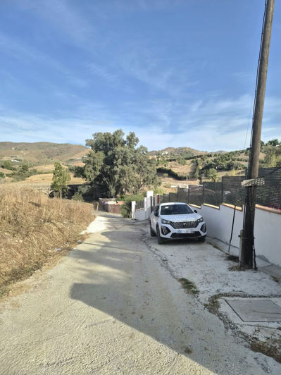 Image No.46-2 Bed Finca for sale