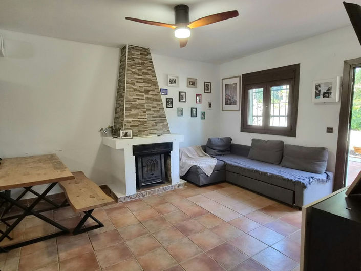 Image No.8-2 Bed Finca for sale