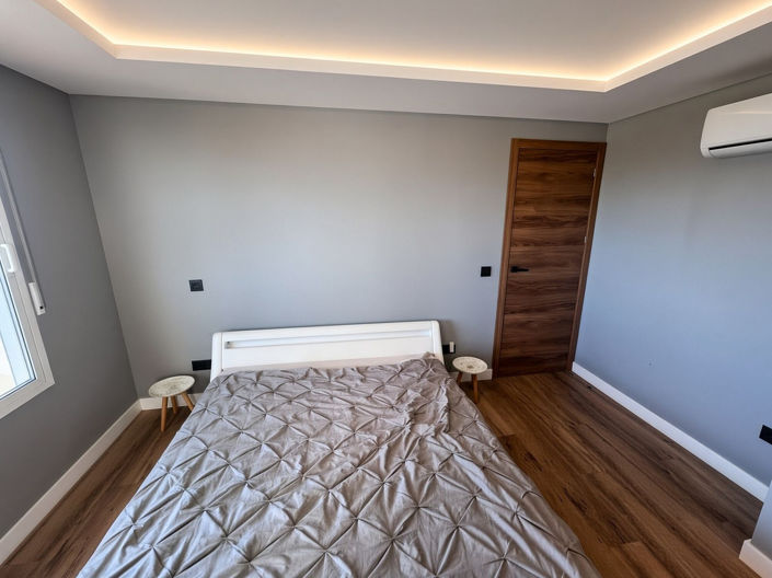 Image No.20-3 Bed Apartment for sale