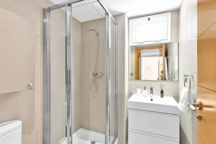 Image No.24-3 Bed Apartment for sale
