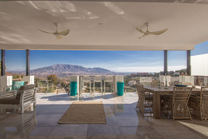 Image No.3-4 Bed Villa for sale