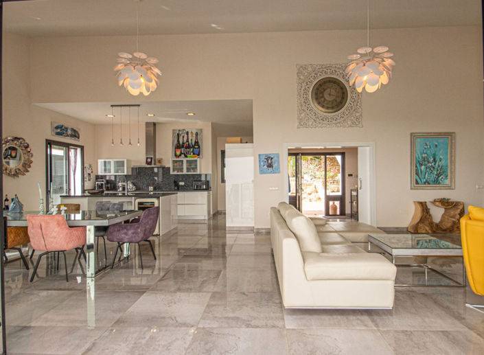 Image No.9-4 Bed Villa for sale