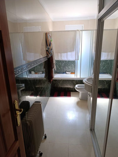 Image No.9-4 Bed Villa for sale
