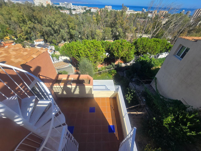 Image No.28-3 Bed Villa for sale