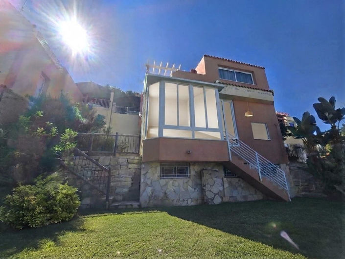 Image No.30-3 Bed Villa for sale