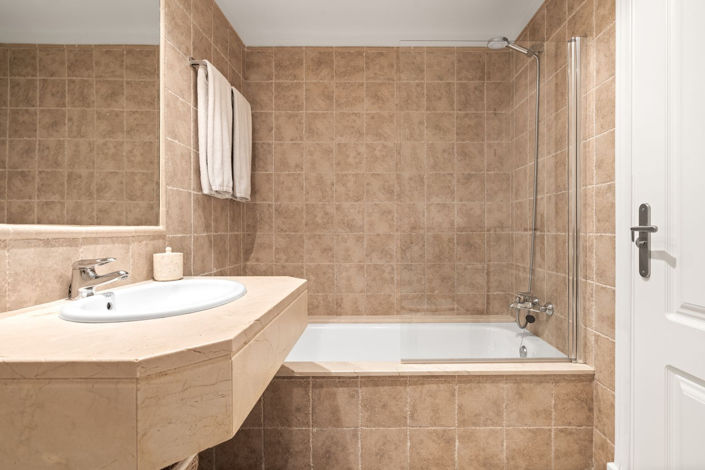 Image No.18-2 Bed Apartment for sale