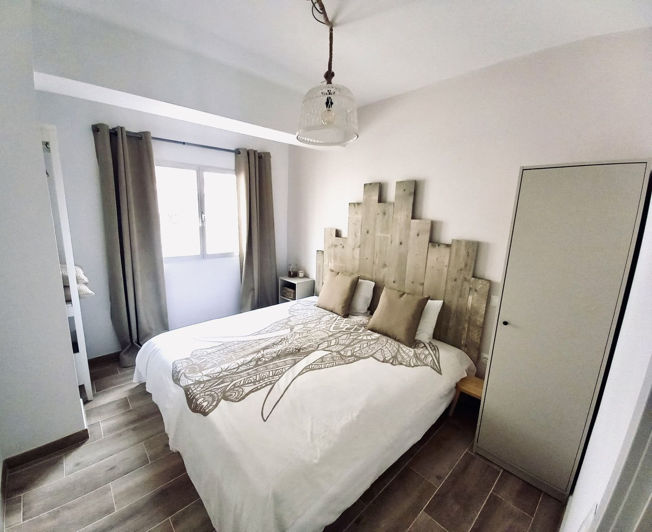 Image No.17-4 Bed Apartment for sale