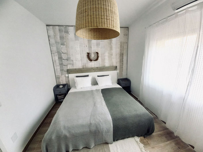 Image No.27-4 Bed Apartment for sale