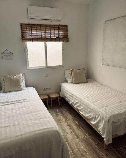 Image No.38-4 Bed Apartment for sale