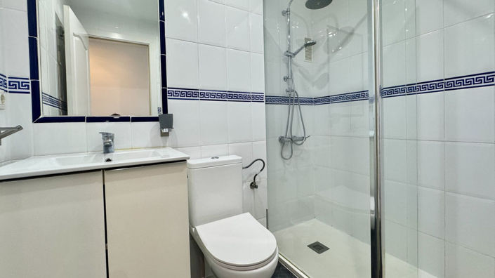 Image No.25-2 Bed Apartment for sale