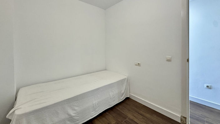 Image No.27-2 Bed Apartment for sale
