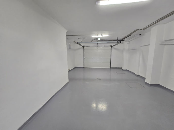 Image No.37-3 Bed Townhouse for sale