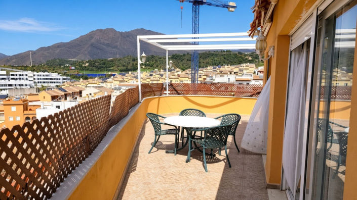 Image No.10-4 Bed Apartment for sale