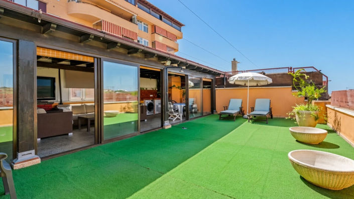 Image No.29-4 Bed Apartment for sale