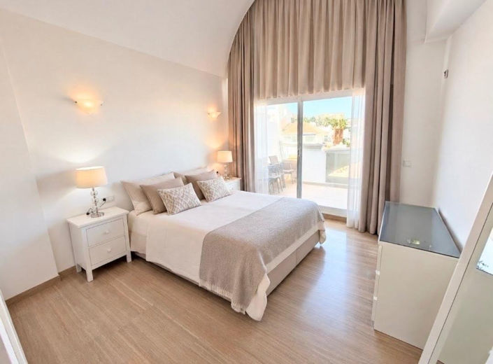 Image No.10-2 Bed Apartment for sale