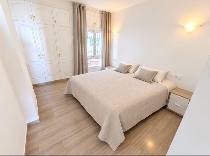 Image No.12-2 Bed Apartment for sale