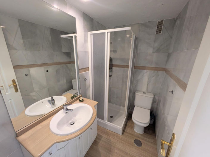 Image No.13-2 Bed Apartment for sale