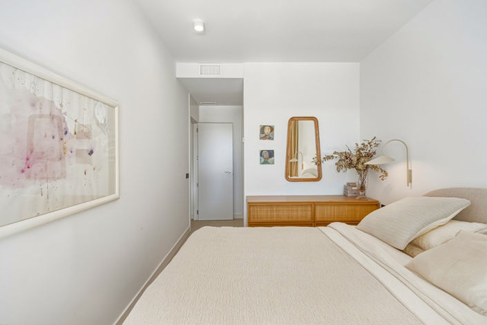 Image No.14-2 Bed Apartment for sale