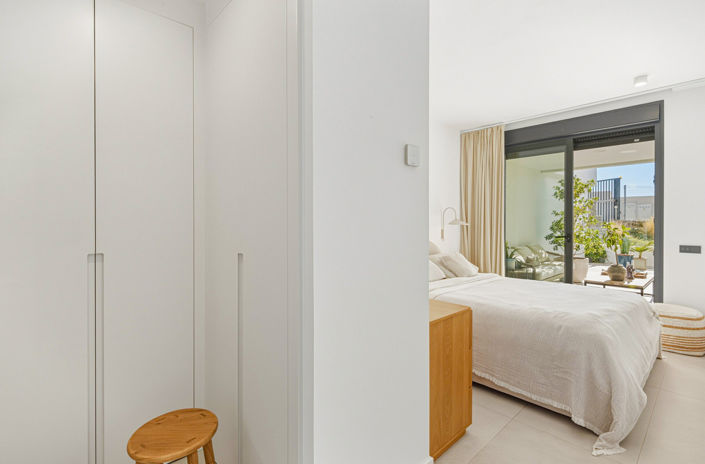 Image No.20-2 Bed Apartment for sale