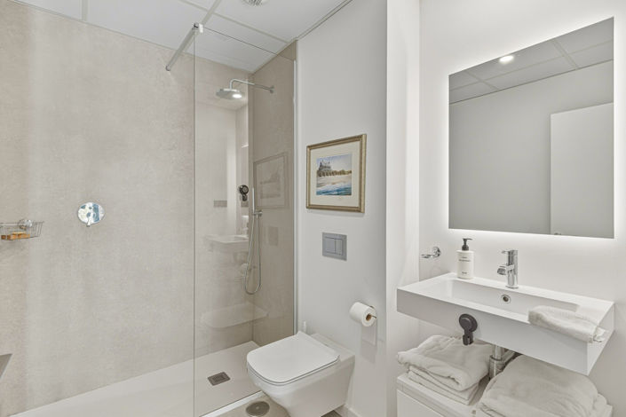 Image No.28-2 Bed Apartment for sale