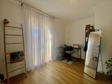 11-20939a0134ad724a8cb2a801094d15a4