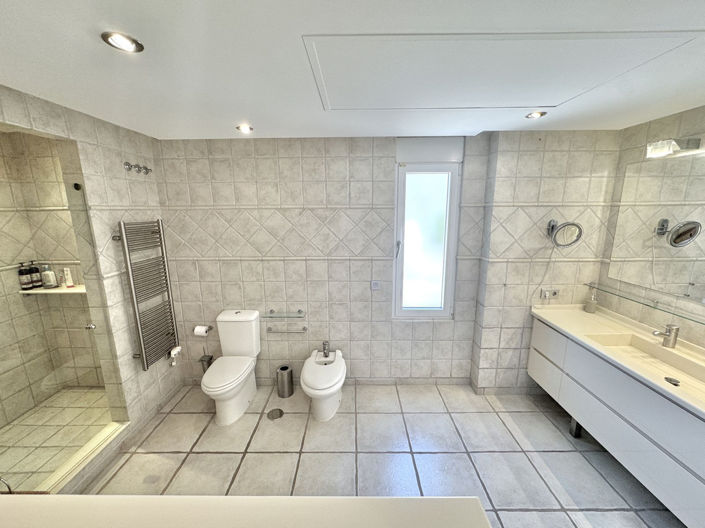 Image No.22-6 Bed Villa for sale
