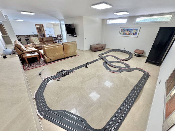 Image No.27-6 Bed Villa for sale