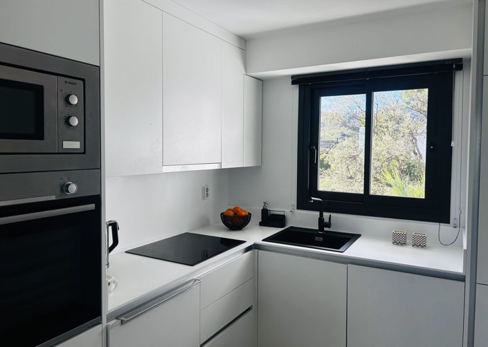 Image No.32-3 Bed Apartment for sale