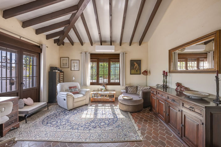 Image No.29-3 Bed Villa for sale