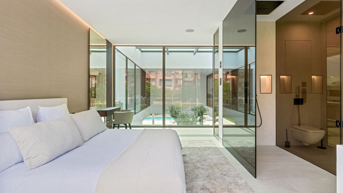 Image No.10-5 Bed Villa for sale