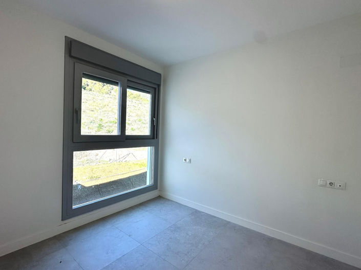 Image No.8-3 Bed Apartment for sale